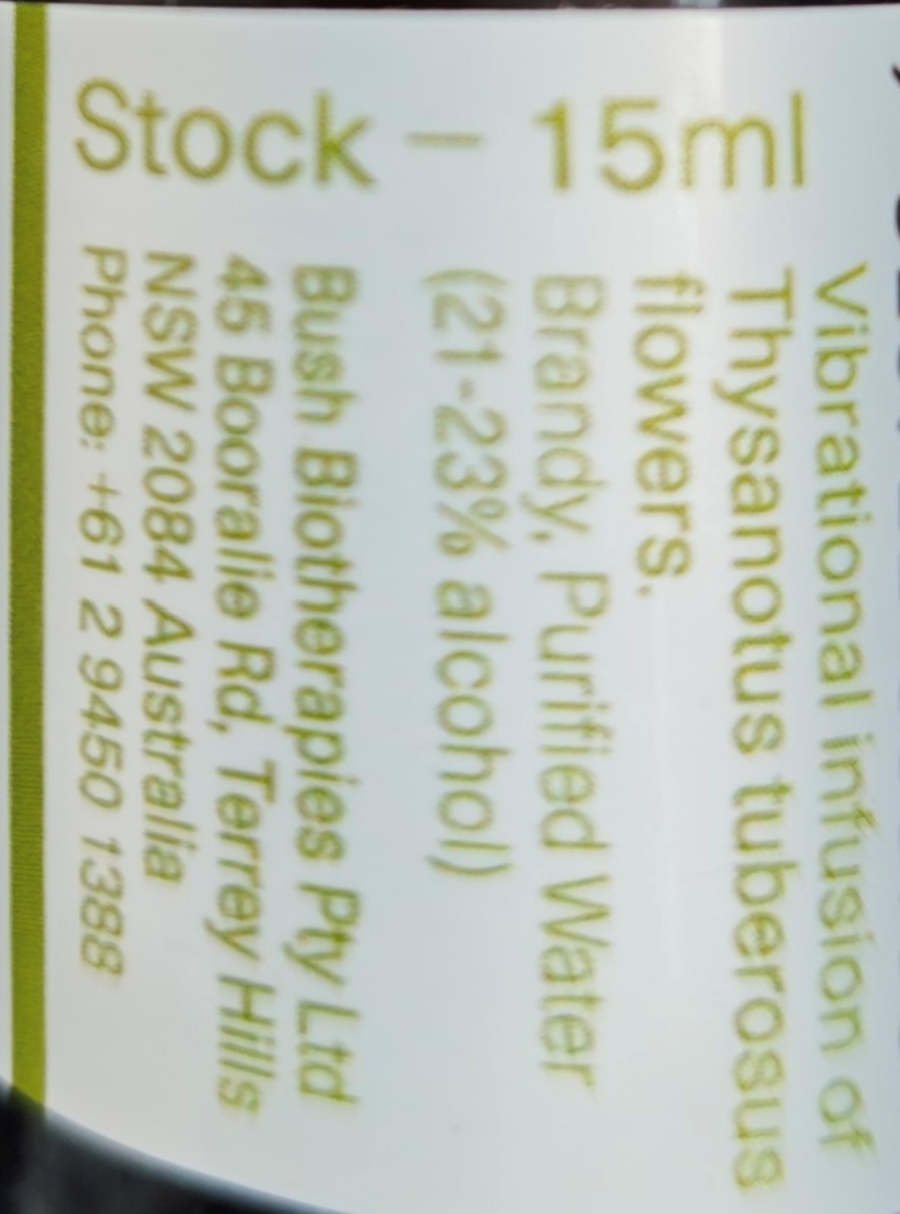 Label with text about a vibrational infusion of Thysanotus tuberosus flowers, including details like volume and contact information.