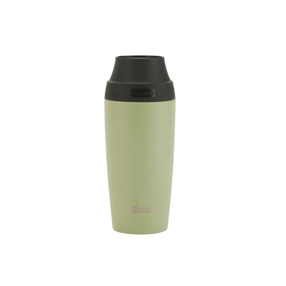 Cheeki Insulated Coffee Mug – Evergreen 450ml showing the product and lid
