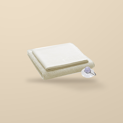 E-Cloth Shower Cleaning Pack – 2 Cloths & Hook — original product packaging on warm beige background