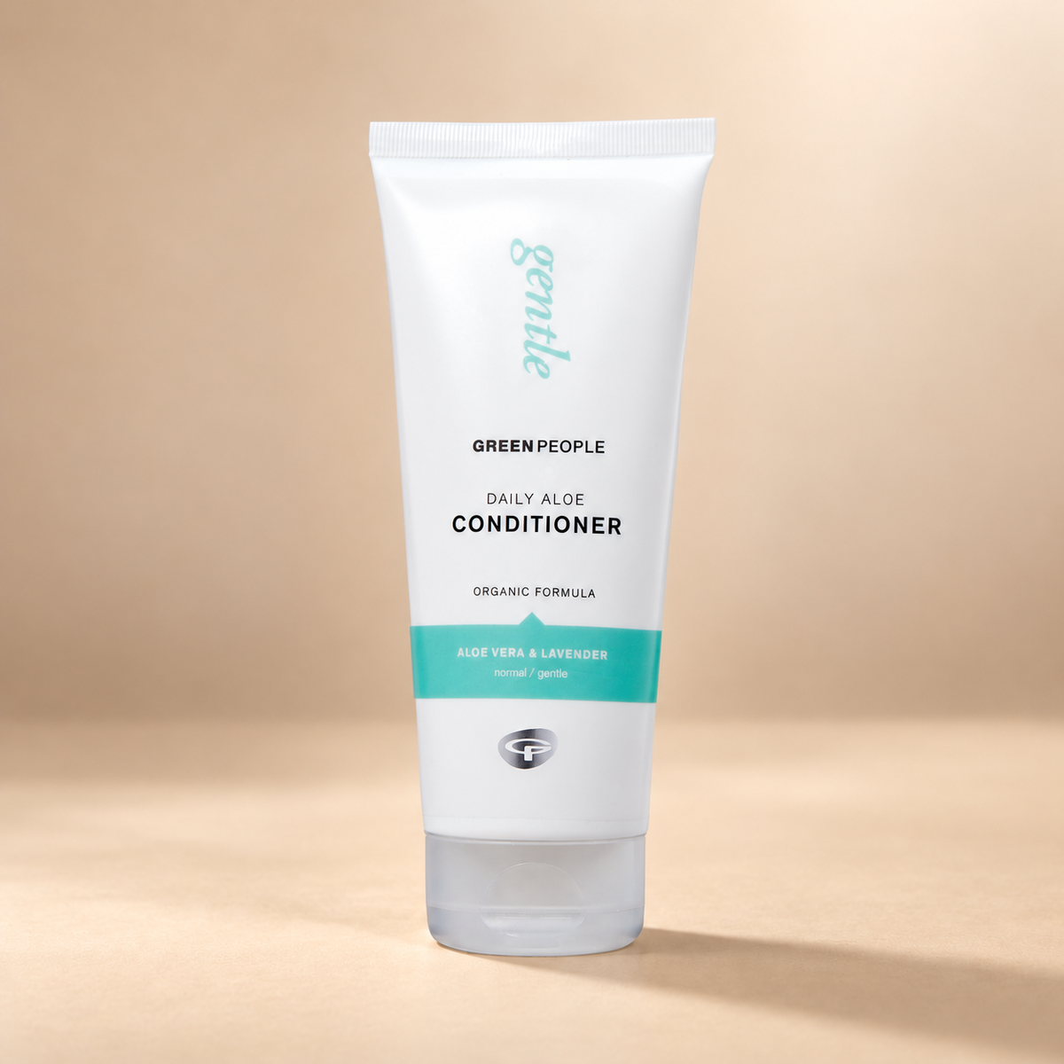 Green People Daily Aloe Conditioner – Aloe Vera & Lavender, 200ml shown on the approved warm beige background