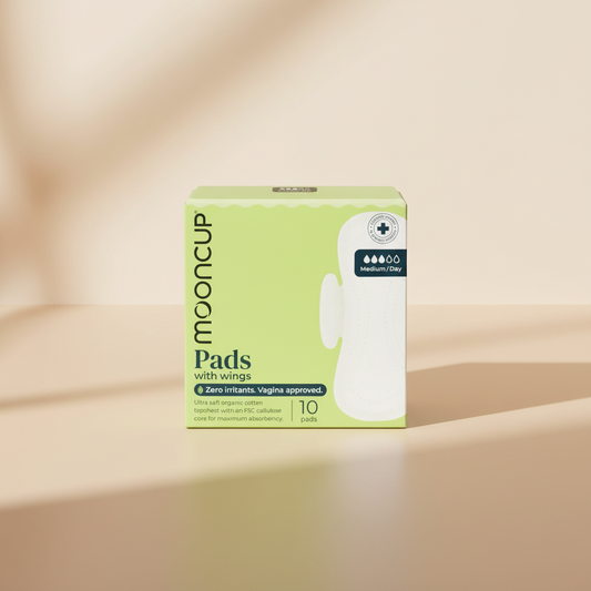 Mooncup Medium Day Pads with Wings Case 8 x 10 Pads